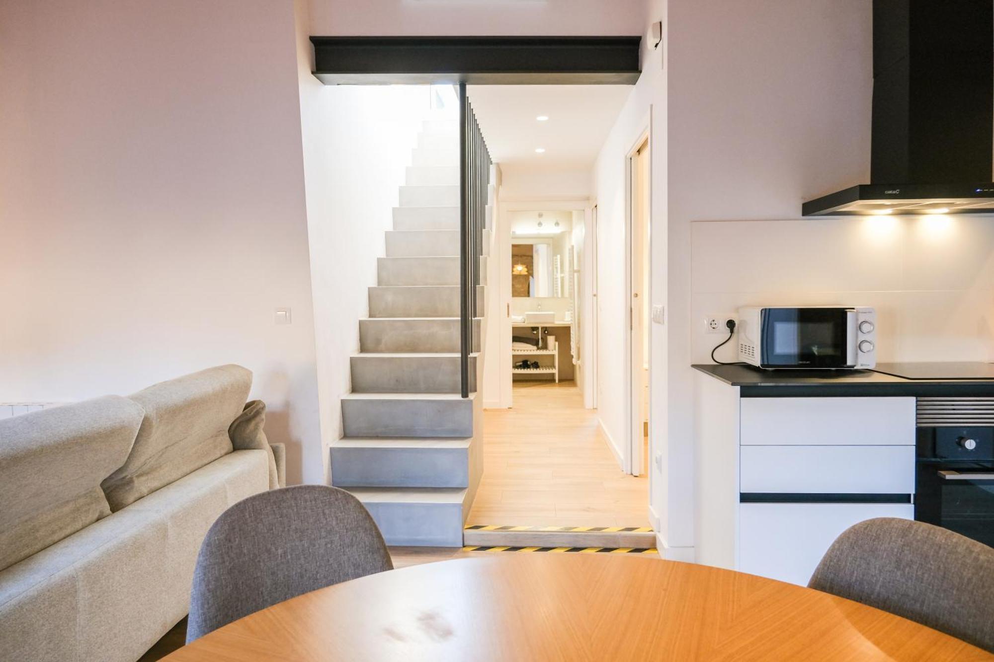 Ganganell Atic Apartamento Con Terraza En Besalú Dış mekan fotoğraf