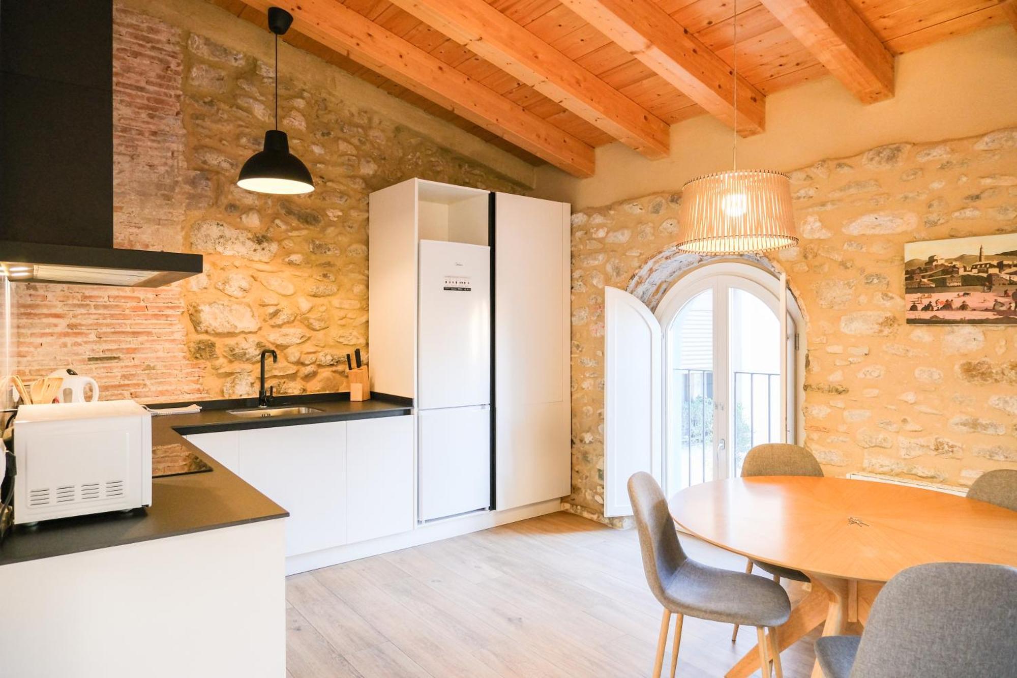 Ganganell Atic Apartamento Con Terraza En Besalú Dış mekan fotoğraf