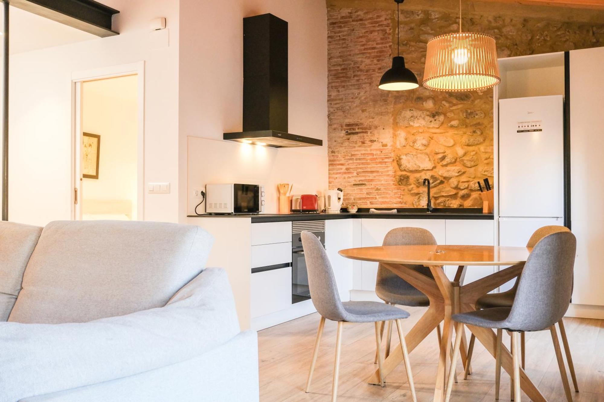 Ganganell Atic Apartamento Con Terraza En Besalú Dış mekan fotoğraf