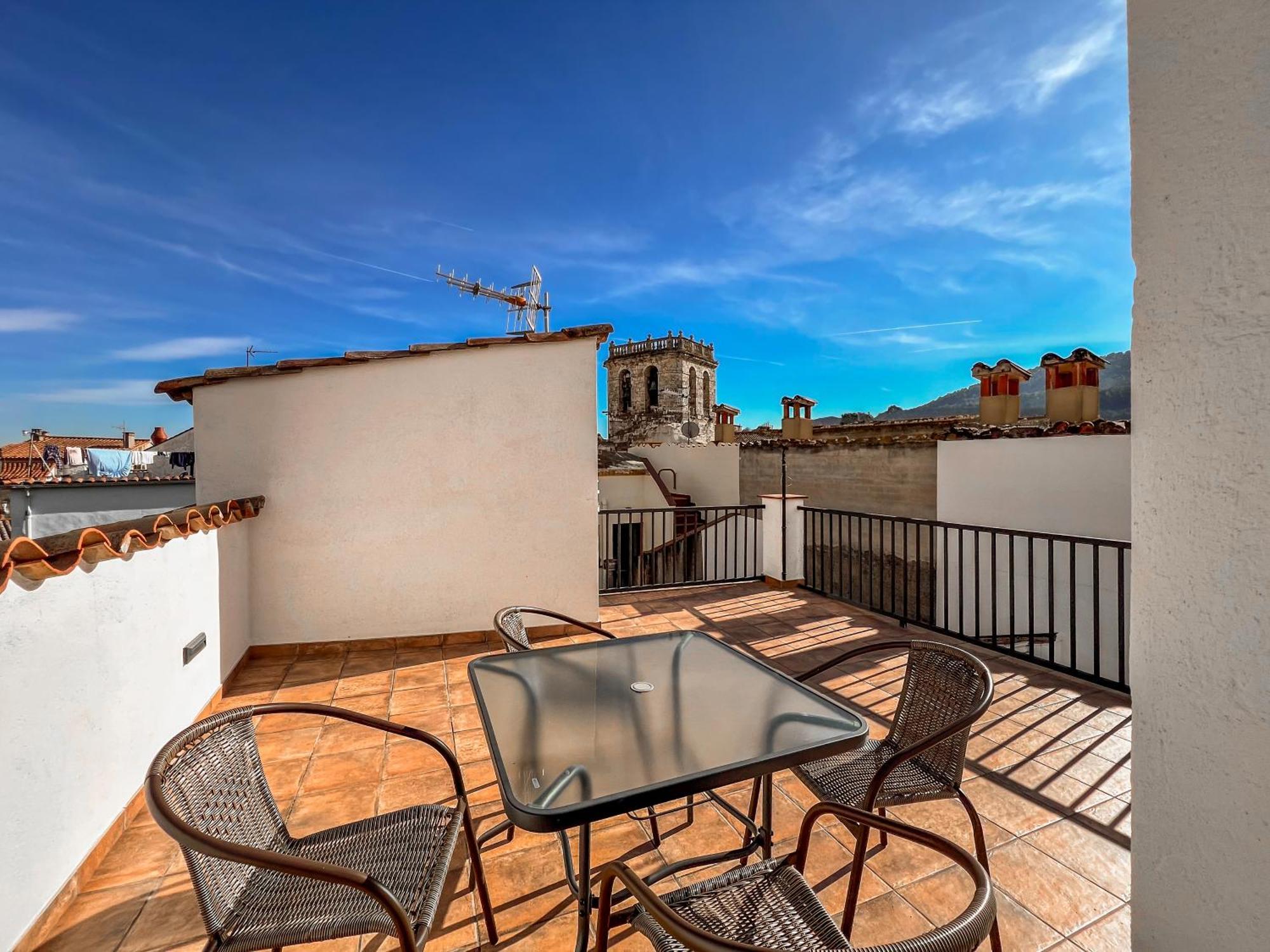 Ganganell Atic Apartamento Con Terraza En Besalú Dış mekan fotoğraf