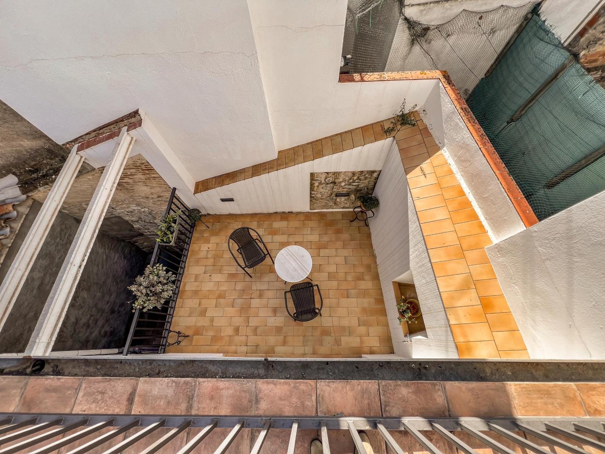Ganganell Atic Apartamento Con Terraza En Besalú Dış mekan fotoğraf