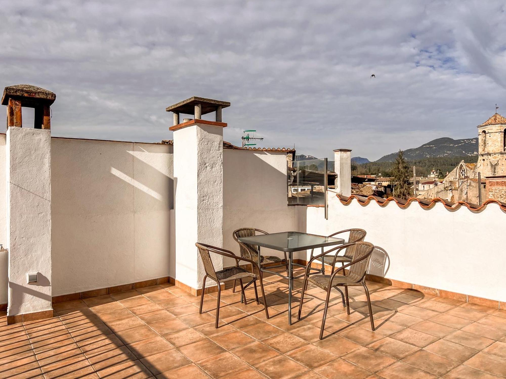 Ganganell Atic Apartamento Con Terraza En Besalú Dış mekan fotoğraf