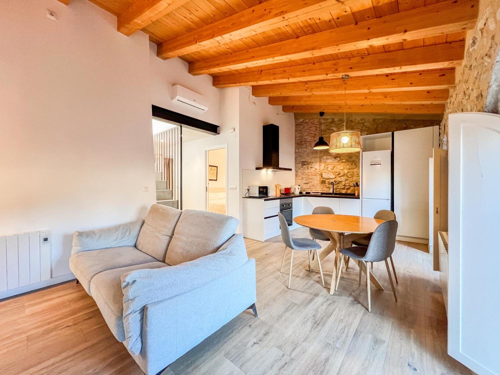 Ganganell Atic Apartamento Con Terraza En Besalú Dış mekan fotoğraf